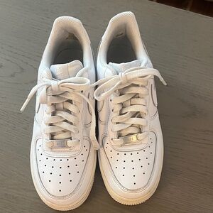 Nike Air Force 1 [DD8959-100]
Women's Size 6.5